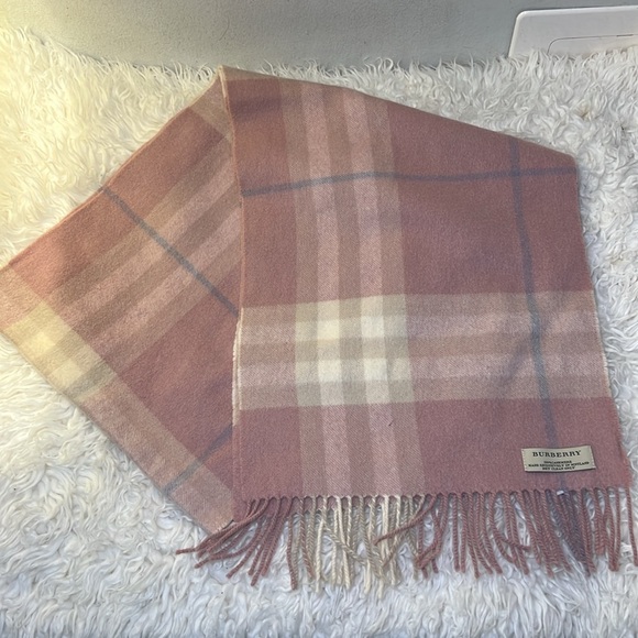 Burberry Vintage Cashmere plaid scarf - Picture 1 of 5